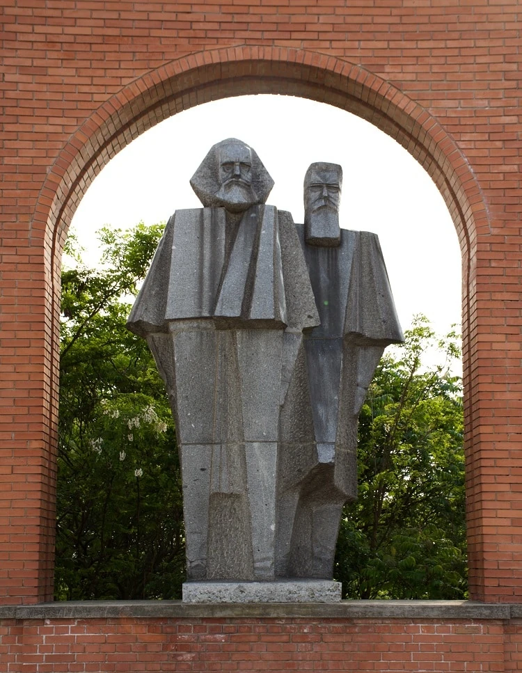 Marx and Engels monument at Memento Park, Budapest